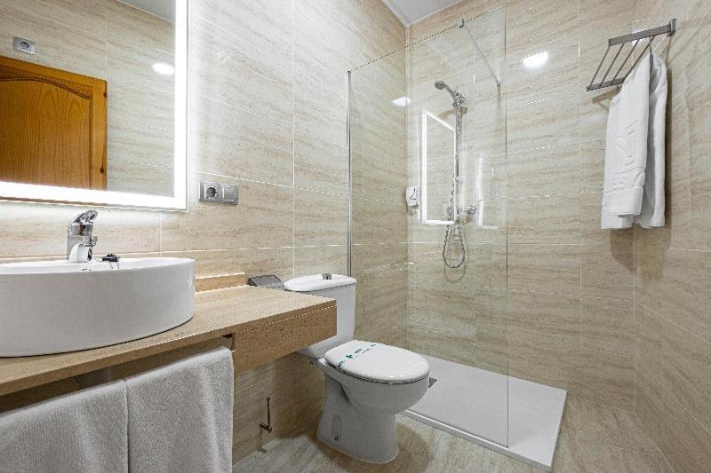 Apartamentos San Pedro La Iruela Oda fotoğraf